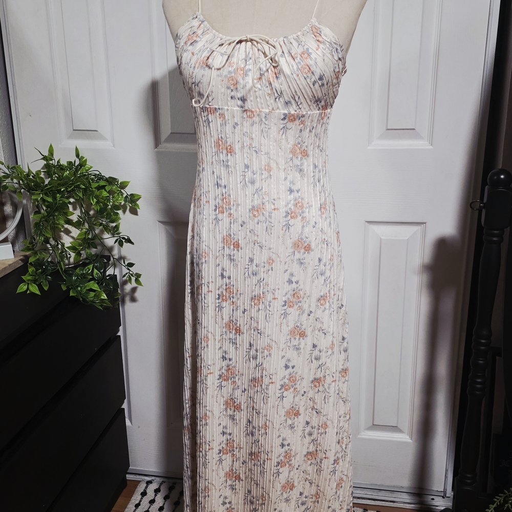 Floral Maxi Dress Cream and Pink Ruffle Detailed Dress. With Elastic Staps.